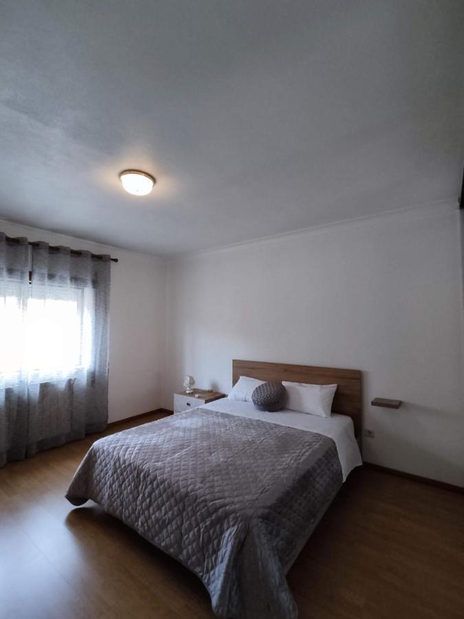 Casa Sossegada Na Batalha Villa ภายนอก รูปภาพ